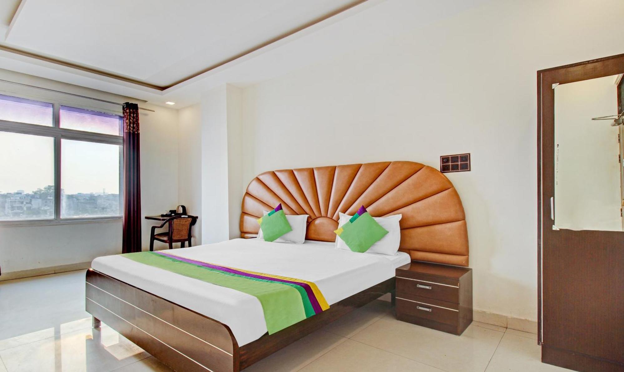Treebo Silver Grand New Agreement Lucknow Extérieur photo