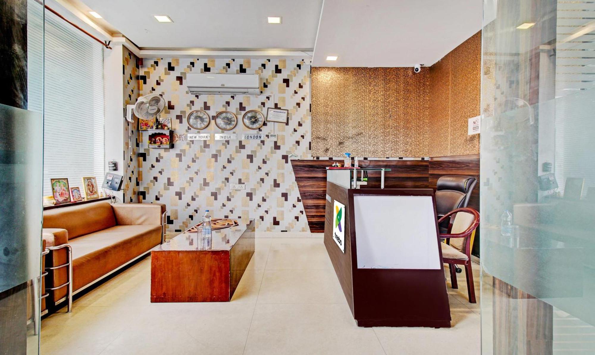 Treebo Silver Grand New Agreement Lucknow Extérieur photo